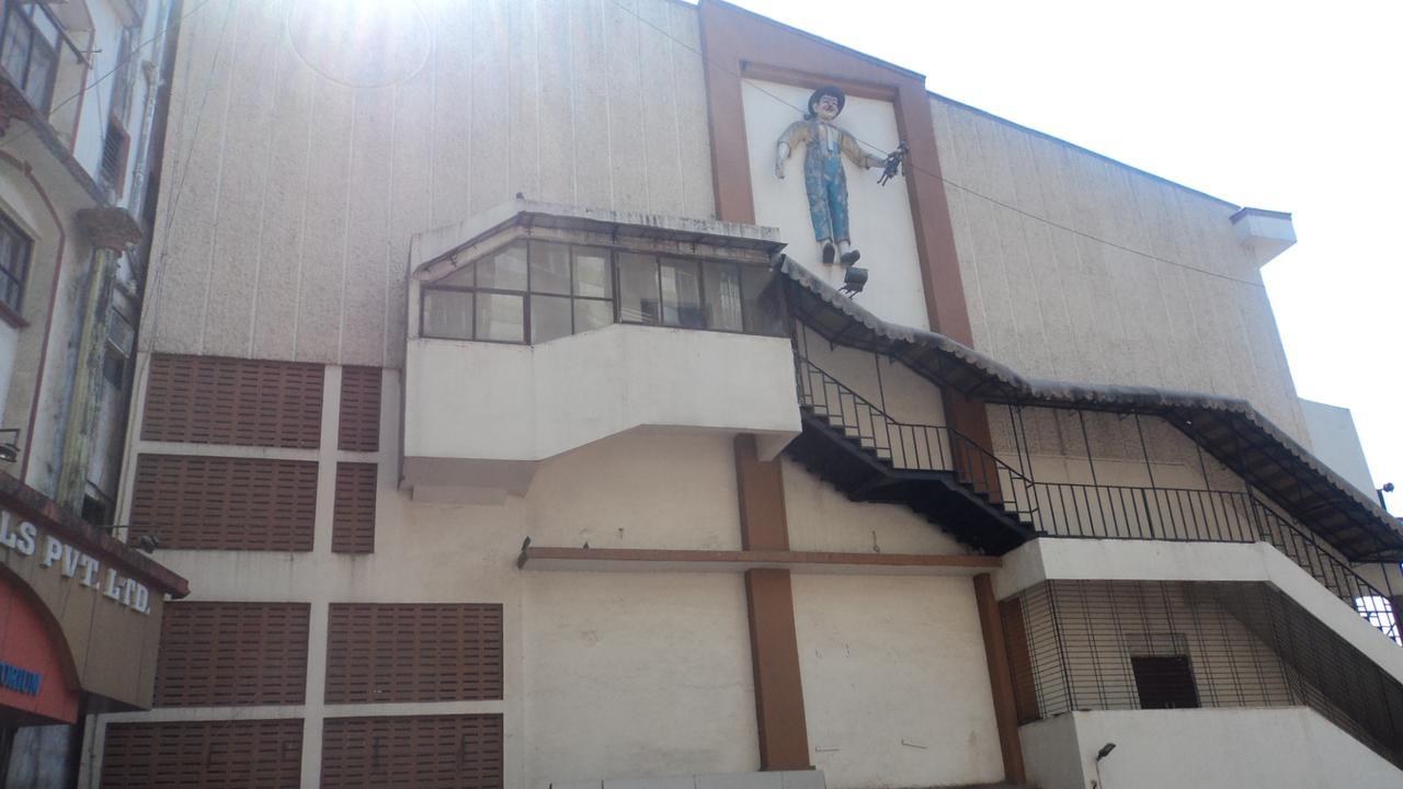 Girija Payyade Hotel Kalyān Esterno foto