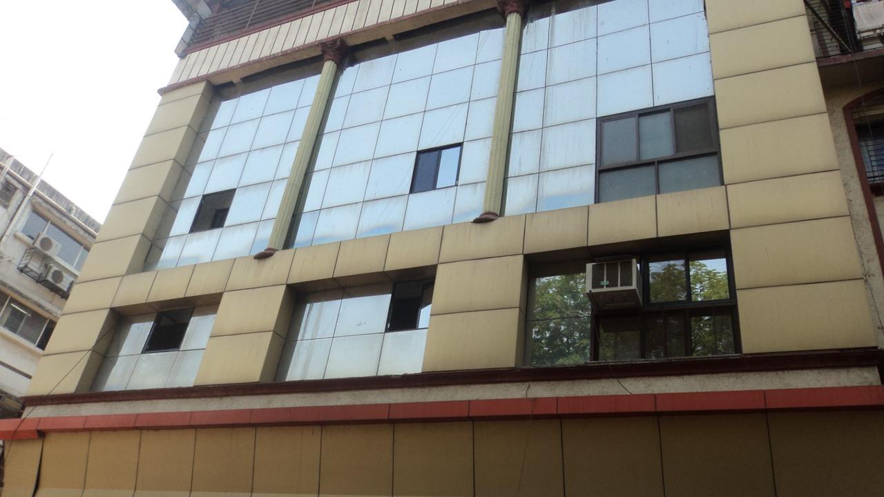 Girija Payyade Hotel Kalyān Esterno foto