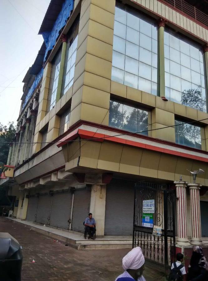 Girija Payyade Hotel Kalyān Esterno foto